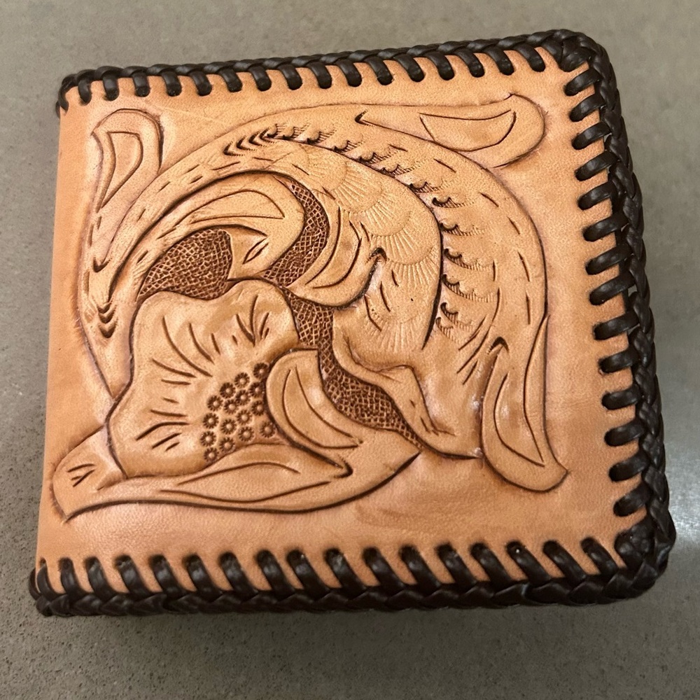 Wallet Handcrafted Leather Card Holder with Fish Design-no flaws